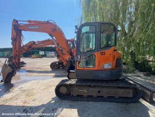 Mini-pelle Doosan DX 80R