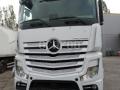 Pour semi-remorque Mercedes Actros