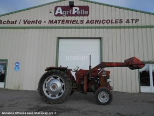 Tracteur agricole Massey Ferguson 165