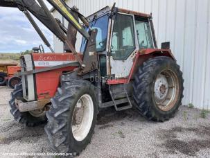 Tracteur agricole Massey Ferguson 698